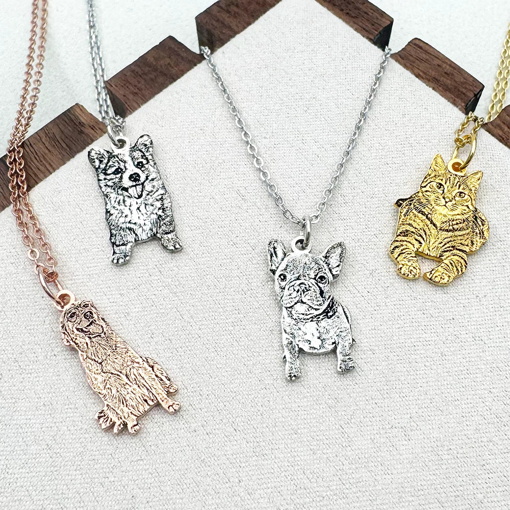 Pet Cutout Necklace - troveclaw