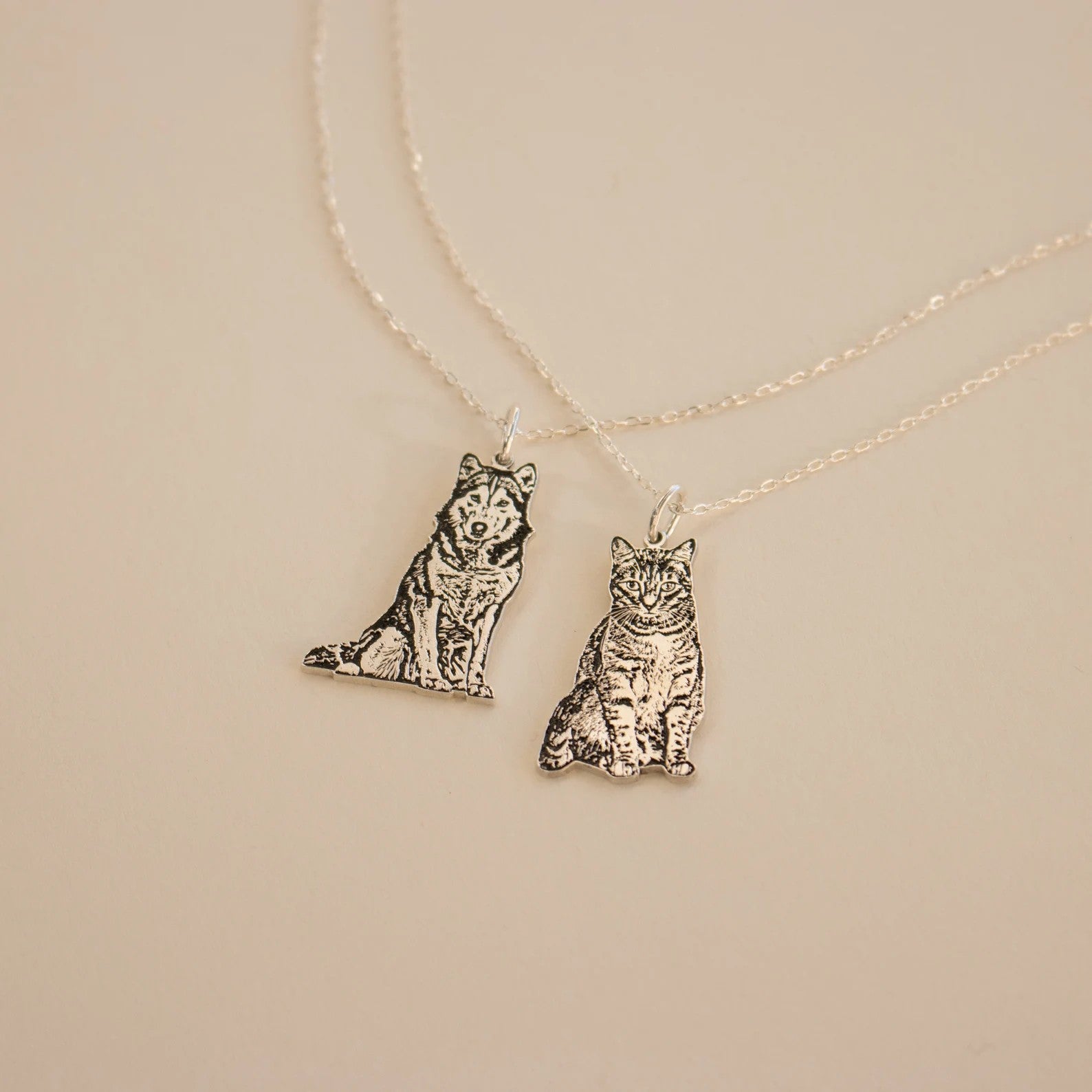 Pet Cutout Necklace - troveclaw