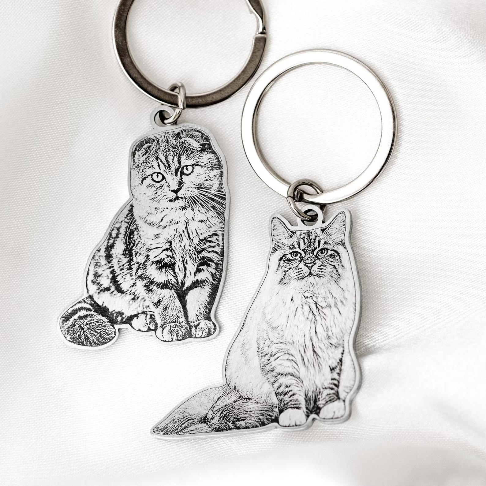 Pet Cutout Keychain - troveclaw